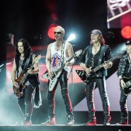 Концерт группы «Scorpions» — «Crazy World Tour» фотографии