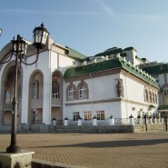 Уфимский государственный татарский театр «Нур» фотографии