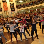 Танцевальный флешмоб «Уфа — самый танцевальный город России» фотографии