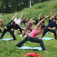 Открытые занятия по йоге в парке им. Лесоводов фотографии