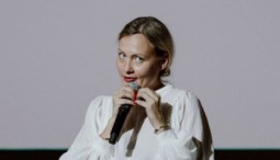 Алеся Казанцева. Петровна на Северном полюсе 2027