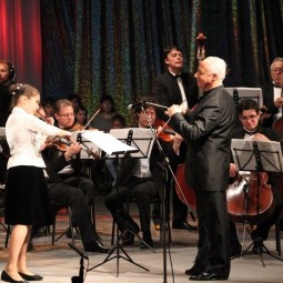 Финал и гала-концерт I Международного конкурса скрипачей Владимира Спивакова