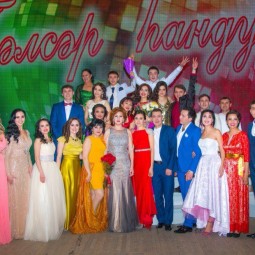 Концерт «Гәлсәр һандуғас» — «Хрустальный соловей»