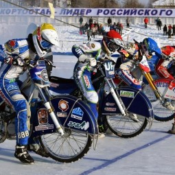 Соревнования на кубок России по мотогонкам на льду 2025