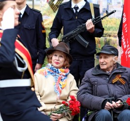 Конкурс «Парад у дома ветерана – в кадре» 2026