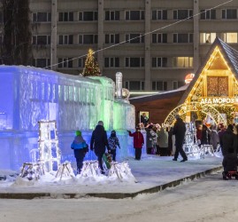 Открытие ледовых городков 2025