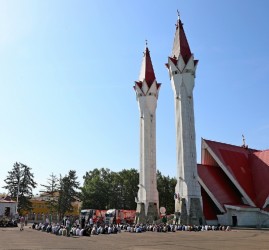Праздник «Курбан-байрам» 2025
