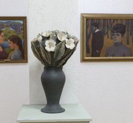 Выставка «К Году большой и дружной семьи»
