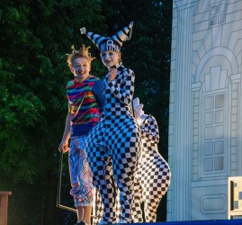Фестиваль уличных театров «АРТ-Планета»