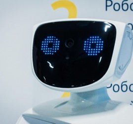 Выставка роботов — «Робополис»