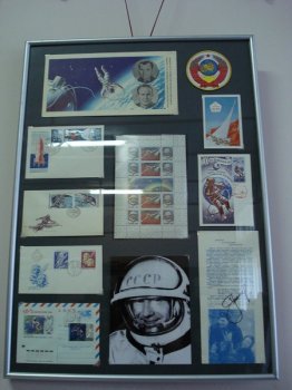 Выставка «Первому полёту в космос — 55 лет!»